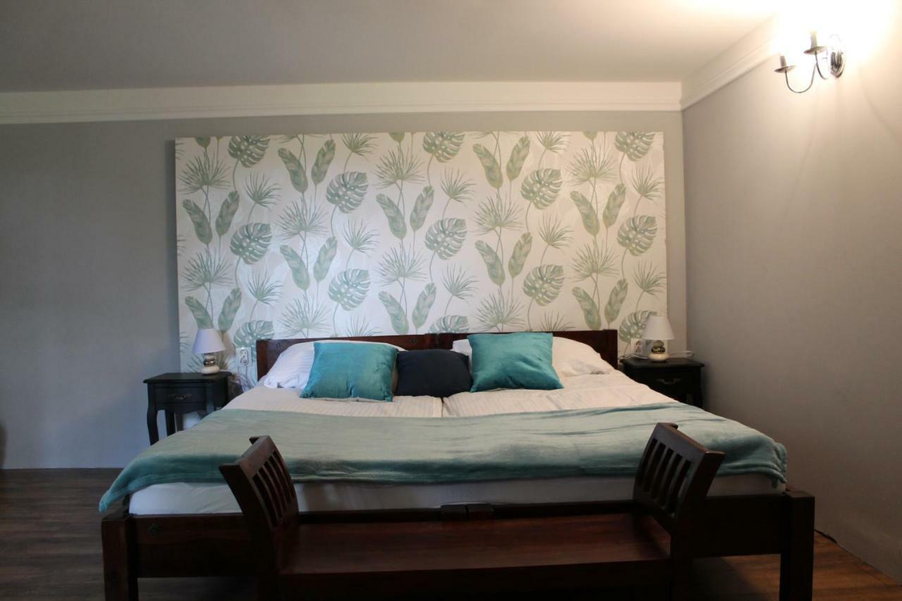 Varga Villa Орфю Экстерьер фото