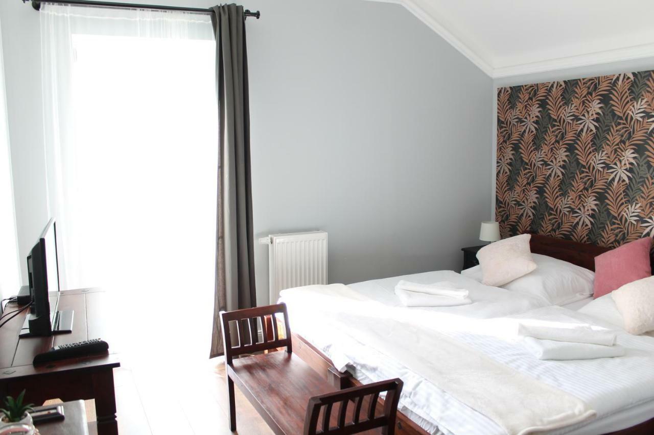 Varga Villa Орфю Экстерьер фото